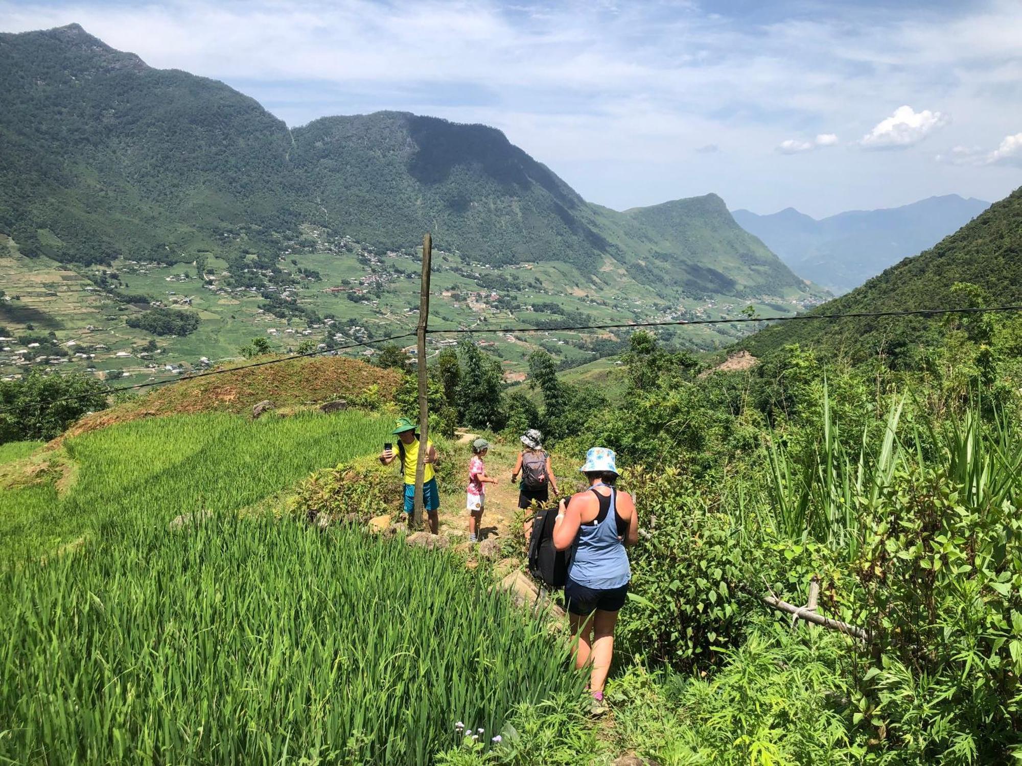 Sapa Plum Eco House Hotel ภายนอก รูปภาพ